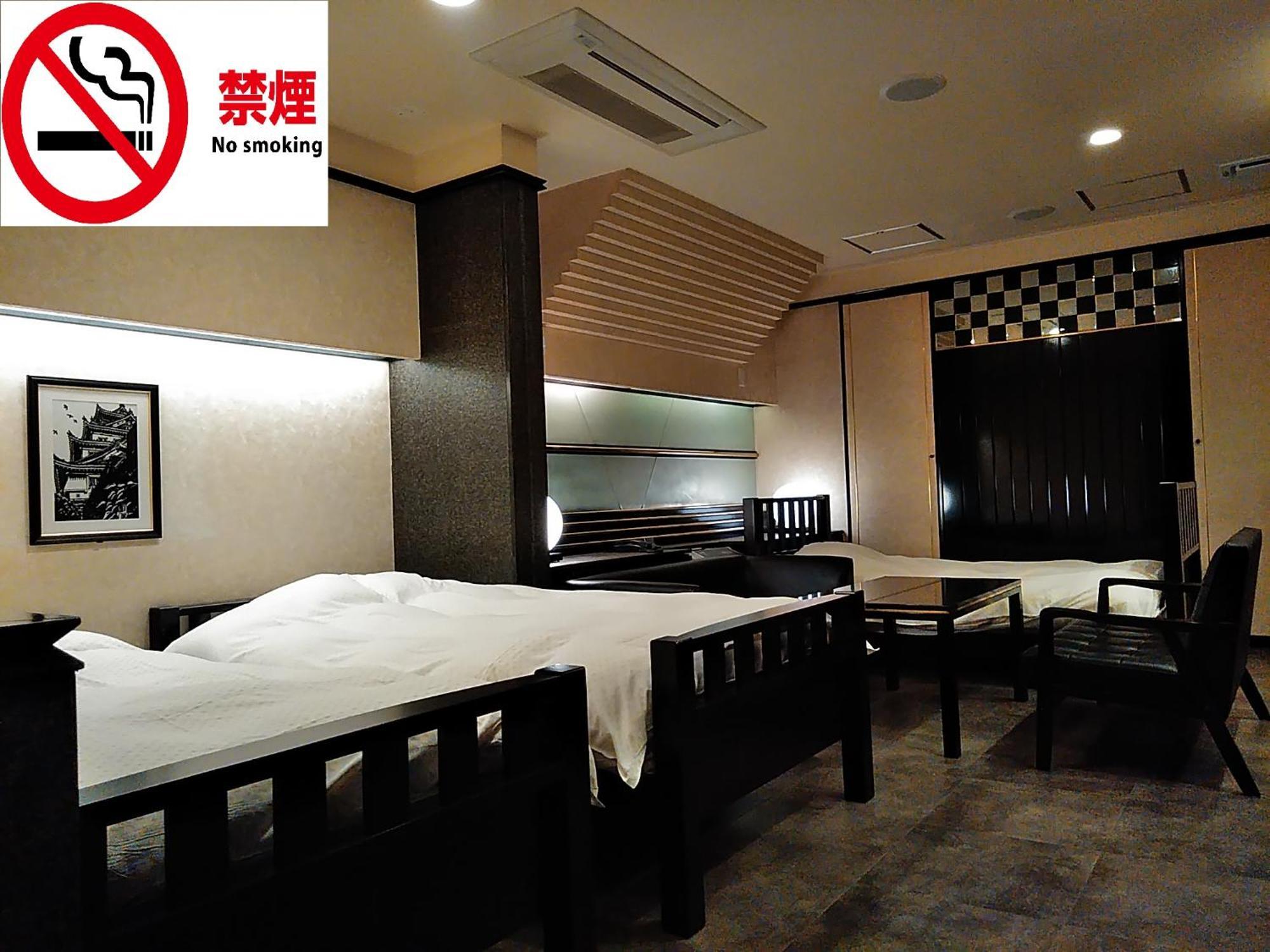 Hotel Beni East (Adults Only) Ōsaka Exterior foto