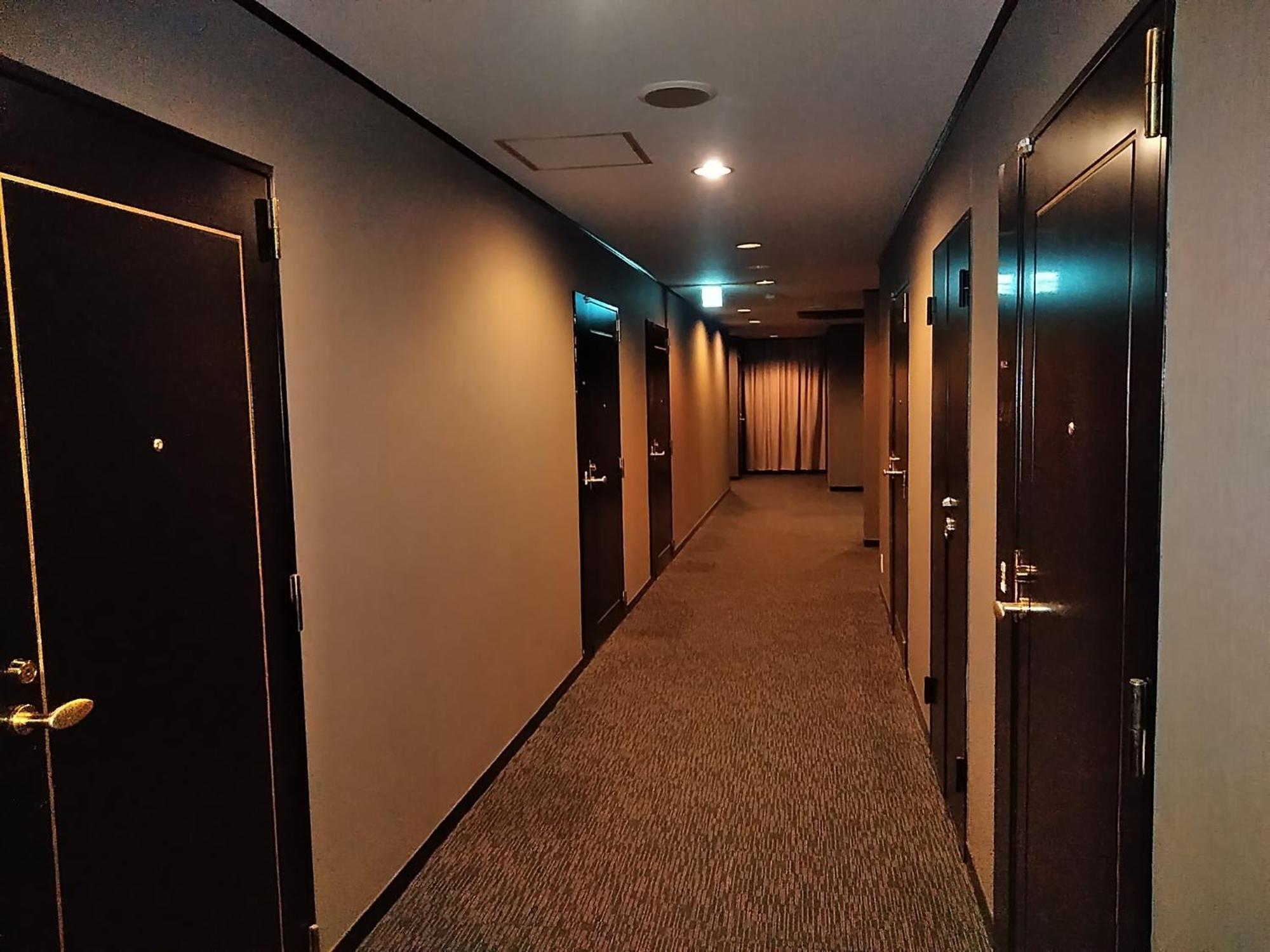 Hotel Beni East (Adults Only) Ōsaka Exterior foto
